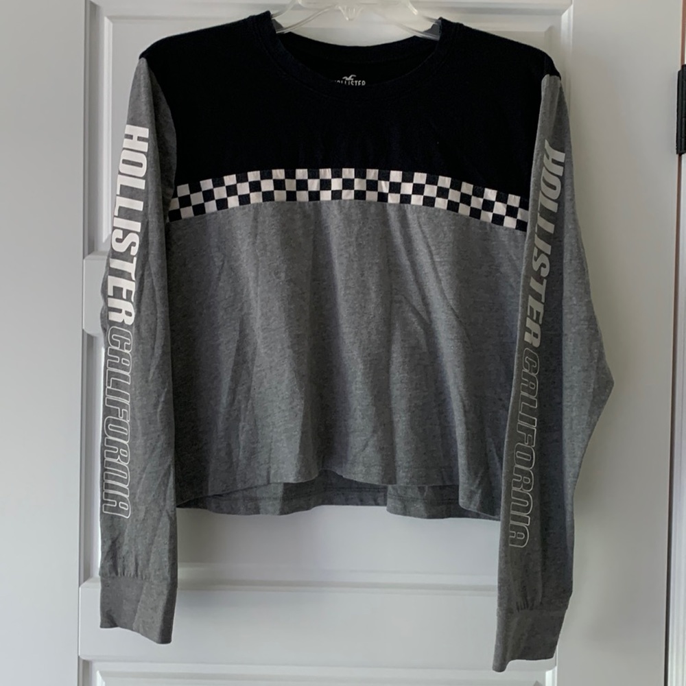 Hollister Checkered Long Sleeve T-shirt